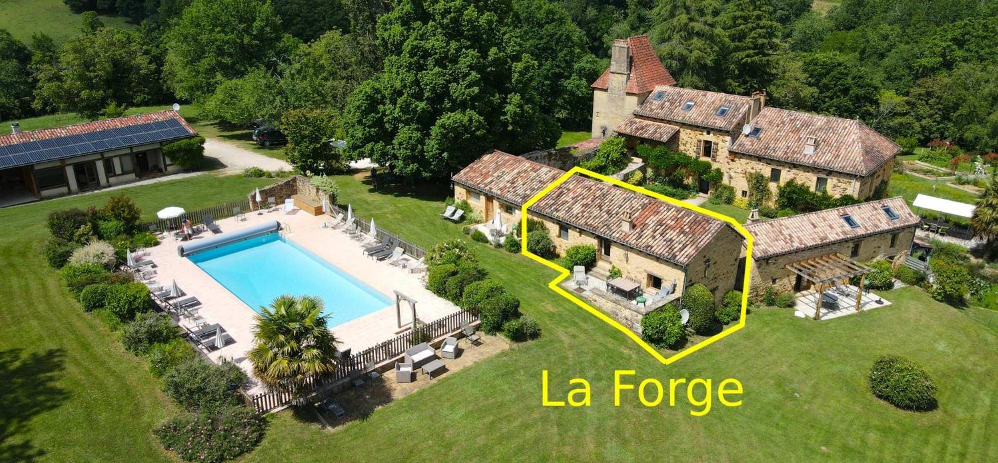 Domaine De Cournet Haut, A 17Th Century Property Set On A Calm, Idyllic Domain With Pool, Tennis, Bikes And More Les Vauries Extérieur photo