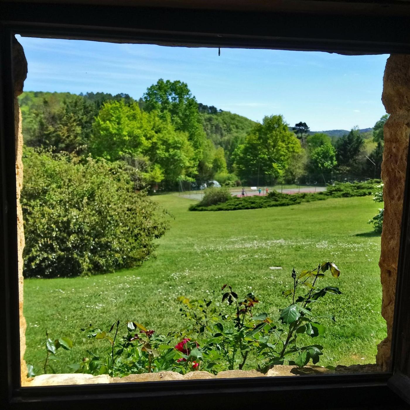 Domaine De Cournet Haut, A 17Th Century Property Set On A Calm, Idyllic Domain With Pool, Tennis, Bikes And More Les Vauries Extérieur photo