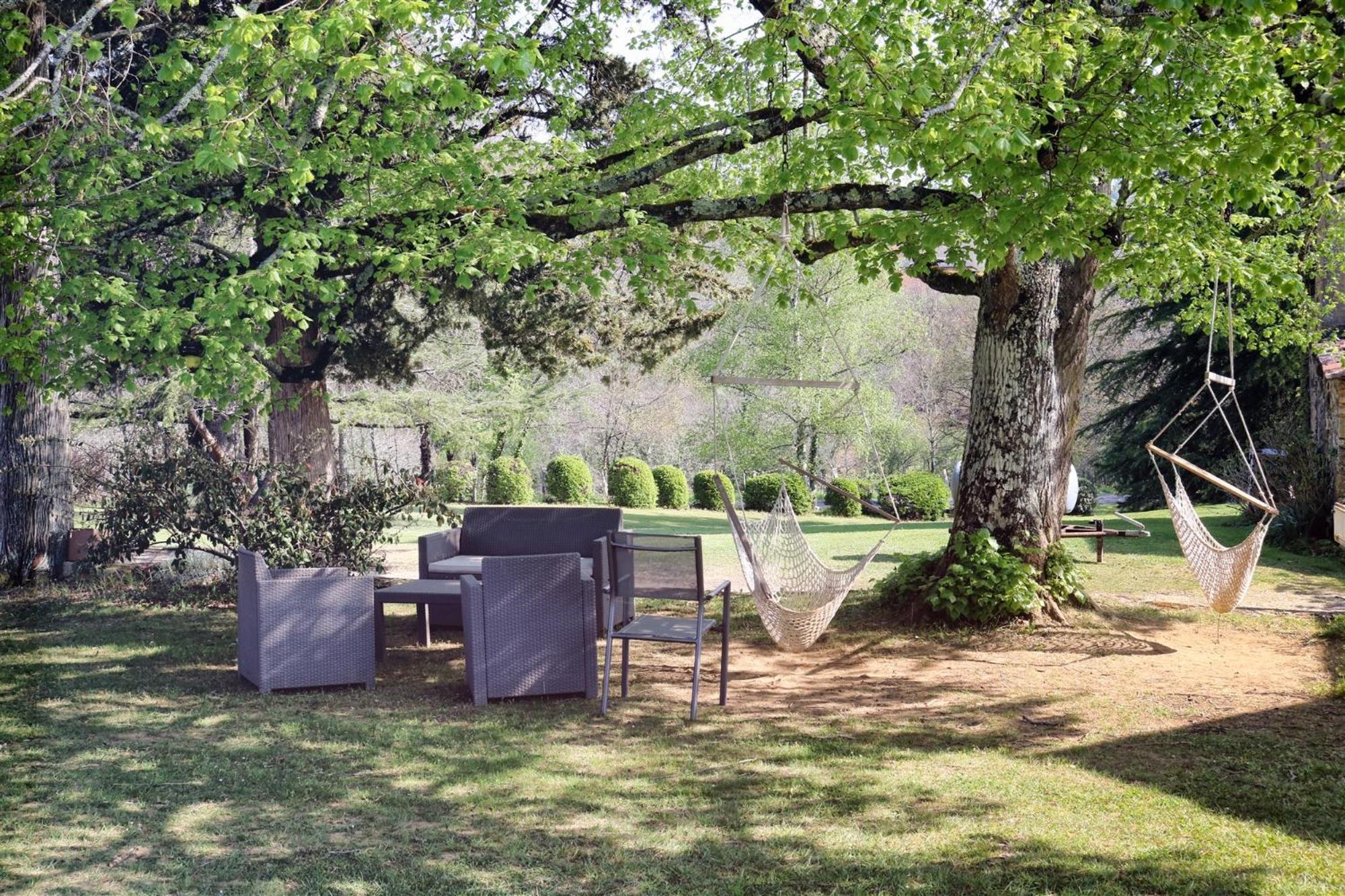 Domaine De Cournet Haut, A 17Th Century Property Set On A Calm, Idyllic Domain With Pool, Tennis, Bikes And More Les Vauries Extérieur photo