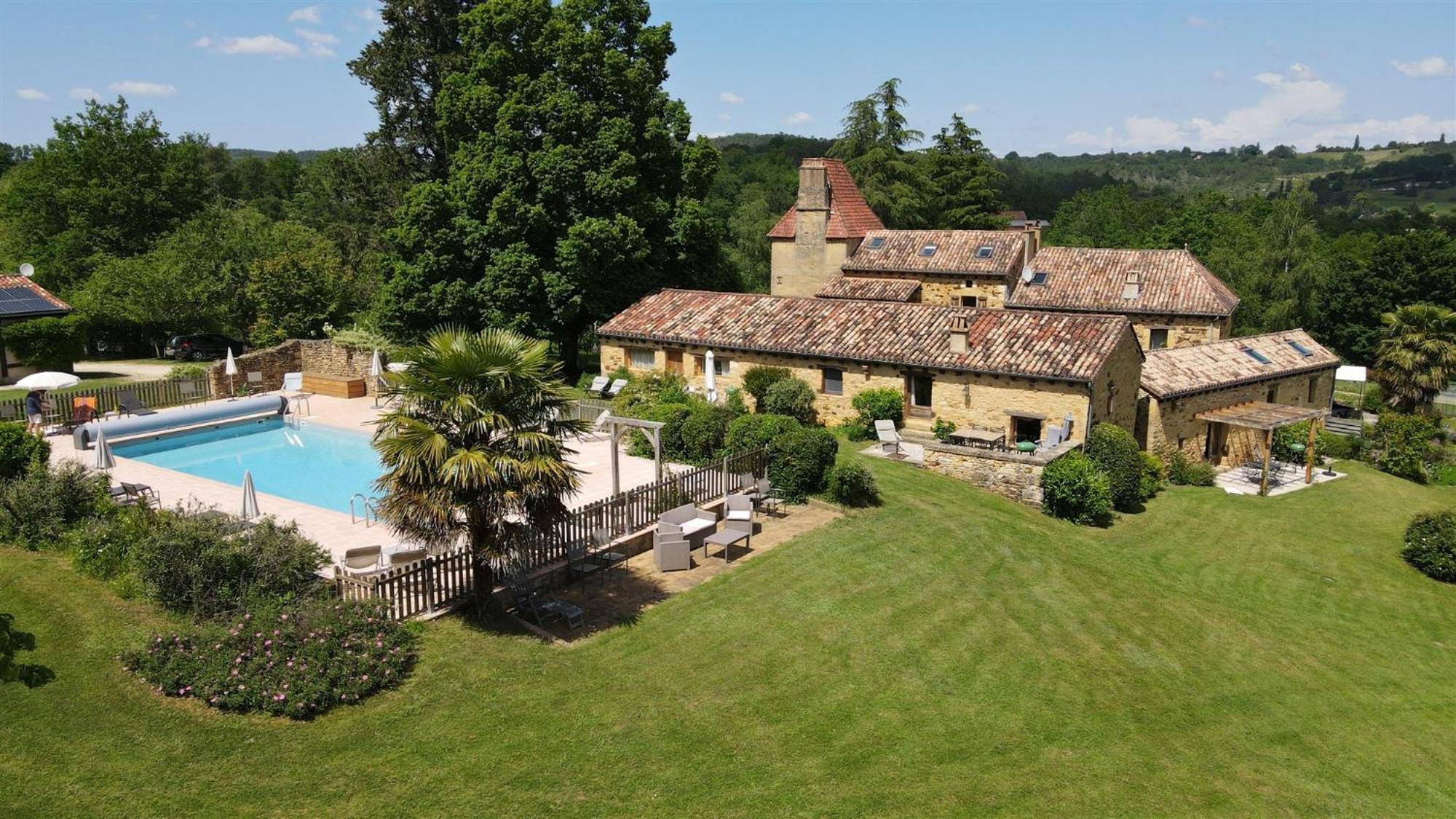 Domaine De Cournet Haut, A 17Th Century Property Set On A Calm, Idyllic Domain With Pool, Tennis, Bikes And More Les Vauries Extérieur photo
