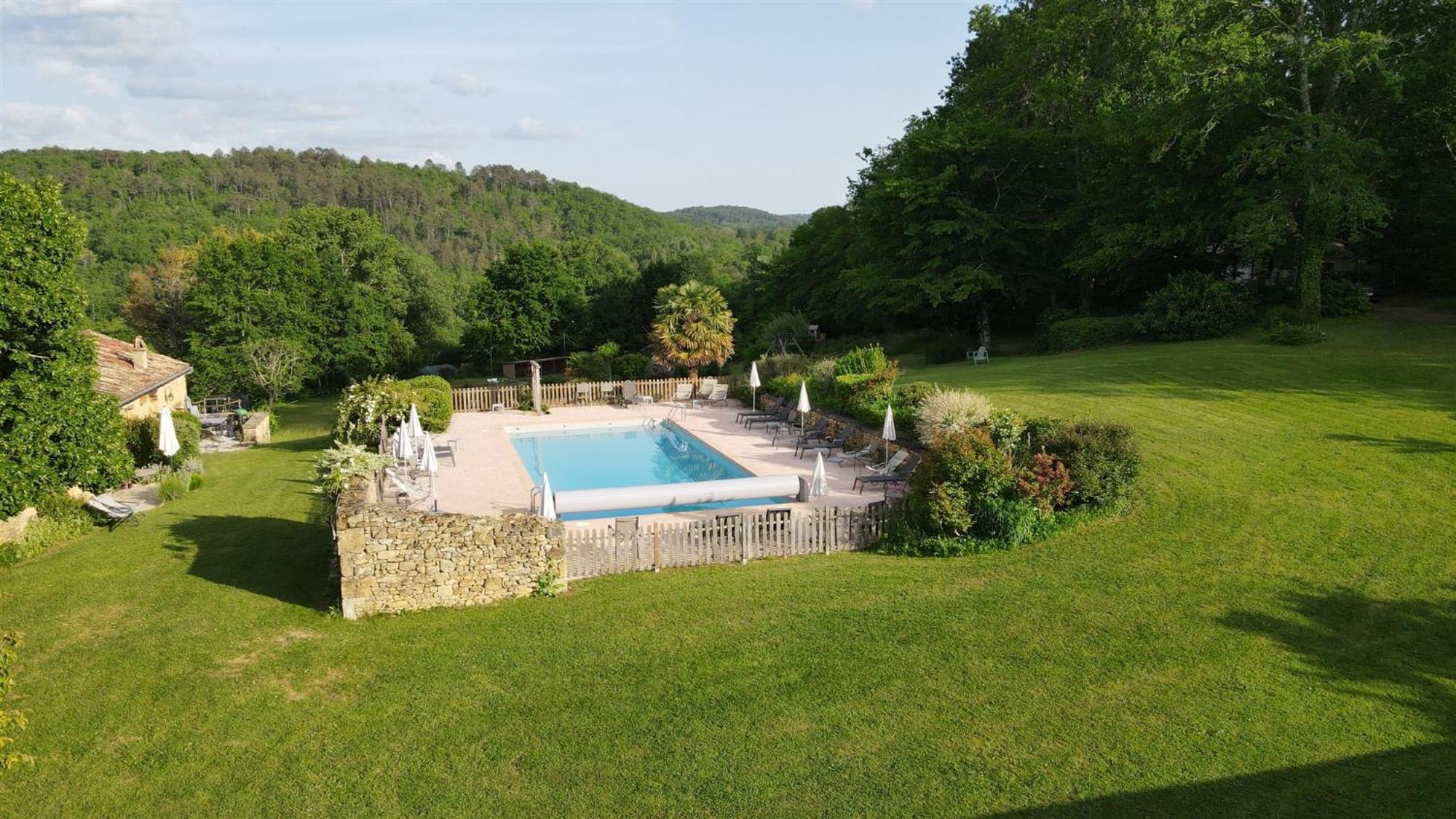 Domaine De Cournet Haut, A 17Th Century Property Set On A Calm, Idyllic Domain With Pool, Tennis, Bikes And More Les Vauries Extérieur photo