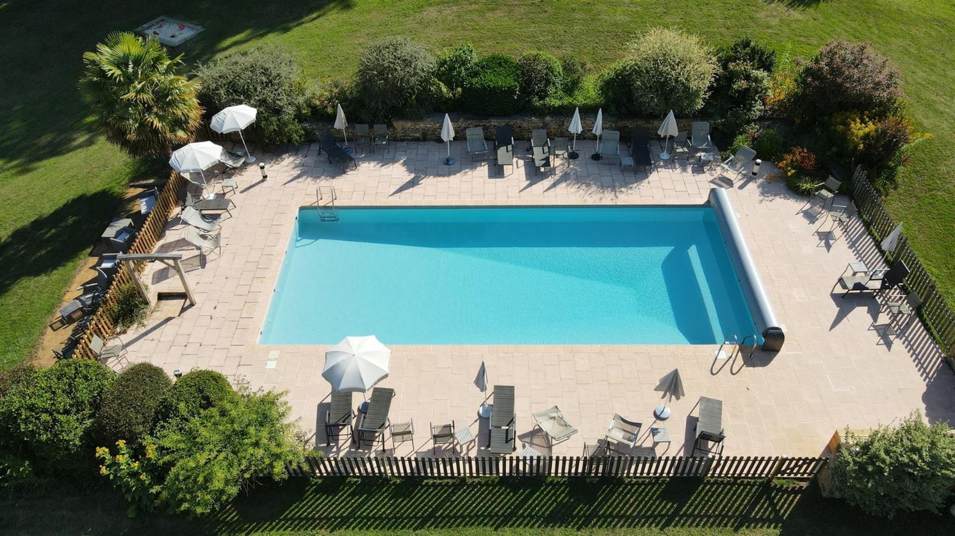 Domaine De Cournet Haut, A 17Th Century Property Set On A Calm, Idyllic Domain With Pool, Tennis, Bikes And More Les Vauries Extérieur photo