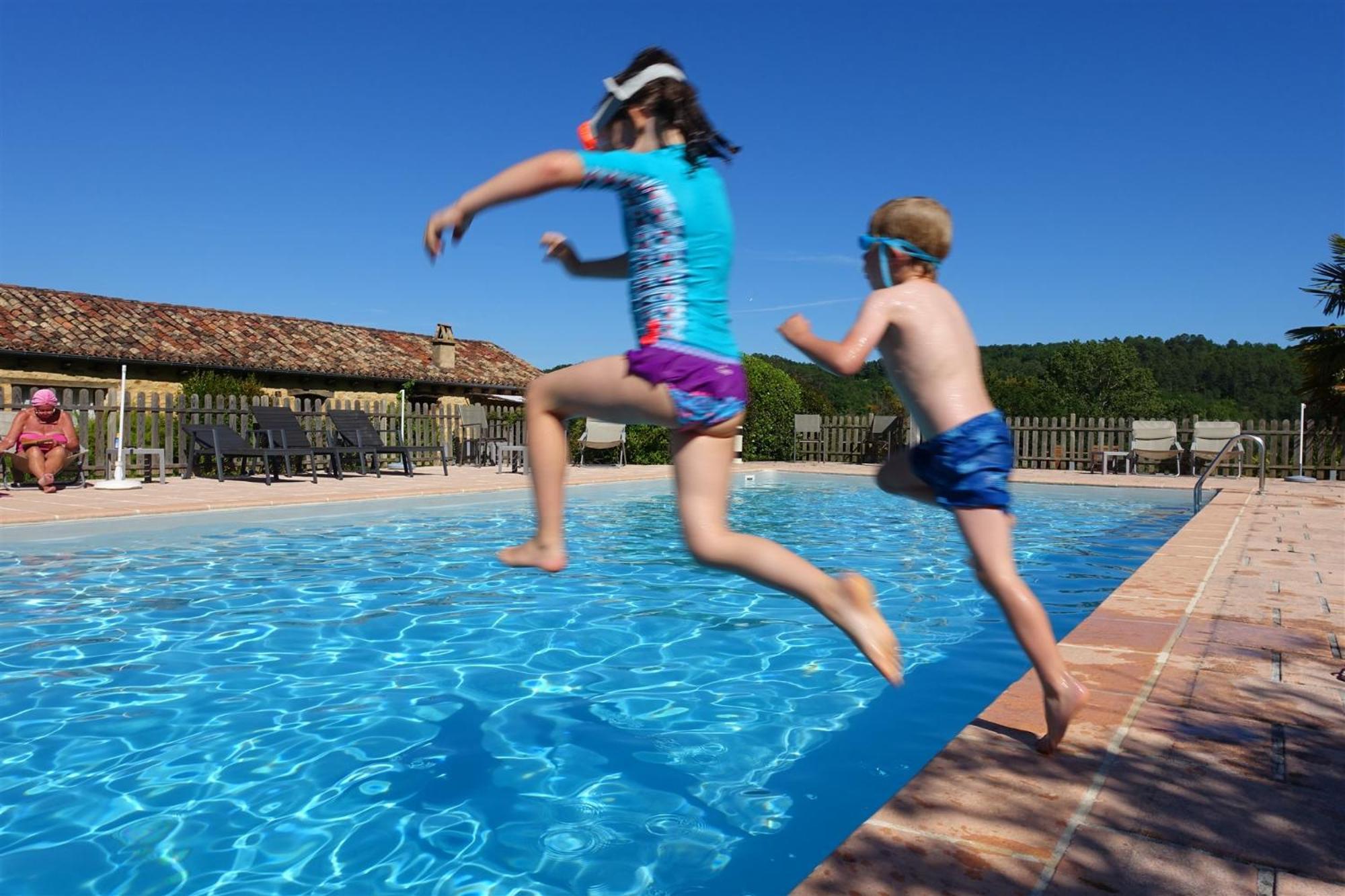 Domaine De Cournet Haut, A 17Th Century Property Set On A Calm, Idyllic Domain With Pool, Tennis, Bikes And More Les Vauries Extérieur photo