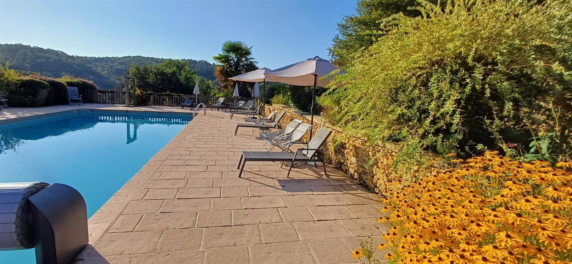 Domaine De Cournet Haut, A 17Th Century Property Set On A Calm, Idyllic Domain With Pool, Tennis, Bikes And More Les Vauries Extérieur photo