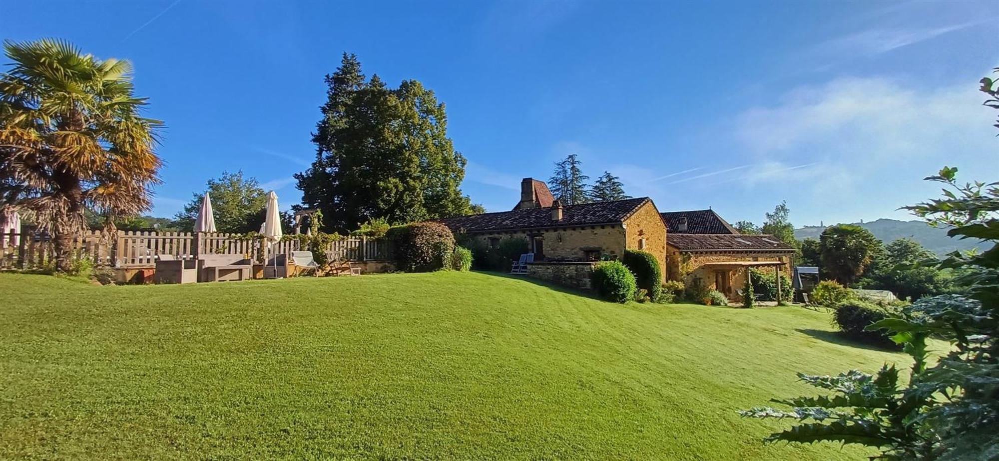 Domaine De Cournet Haut, A 17Th Century Property Set On A Calm, Idyllic Domain With Pool, Tennis, Bikes And More Les Vauries Extérieur photo